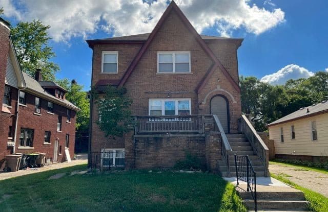 50 Waldo St - 50 Waldo Street, Pontiac, MI 48341