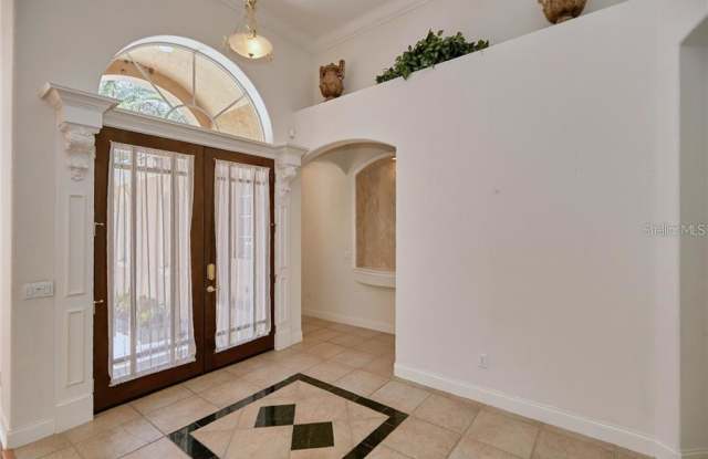8718 SOUTHERN BREEZE DRIVE Gallery 3