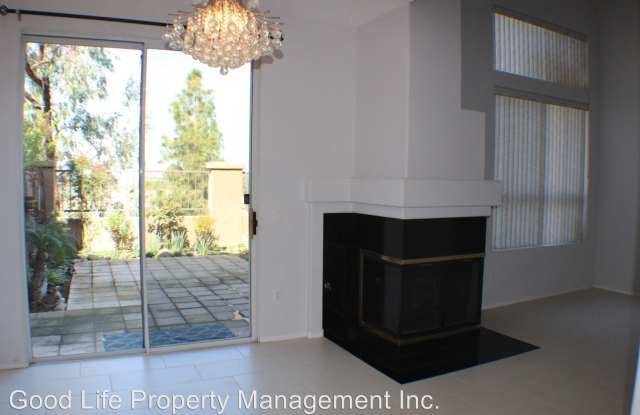 9439 Questa Pointe Gallery 2