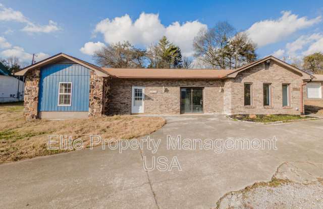 3245 Highway 61 E photos photos