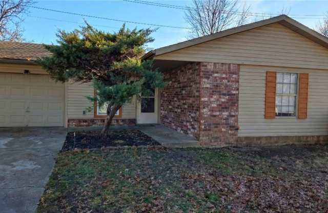 (Unit B) 2305 Pin Oak  DR photos photos