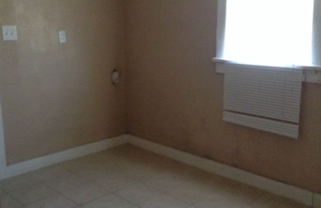 404 S. Cleveland - Great Affordable 3/1/1 photos photos