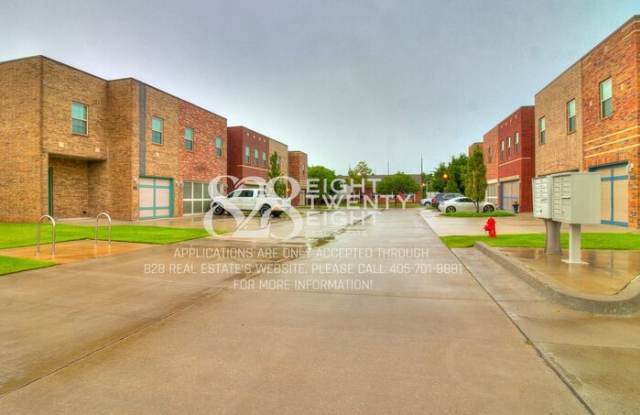 4744 West Main Street Gallery 2