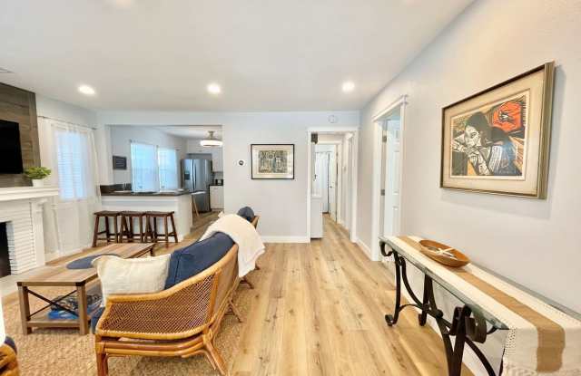 3945S- The Sunset Lane Cottage | FURNISHED photos photos