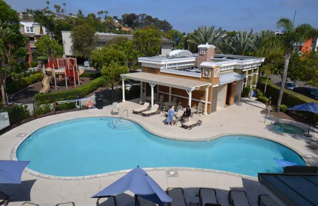 2 Bedroom Condo! Stylish Gated Community in Point Loma! Attached 2 Car Garage! Pool! Gallery 2