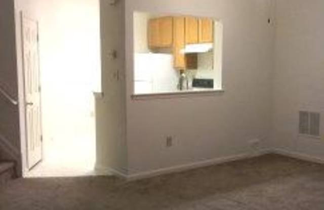 2003 COOPER POINT COURT Gallery 4