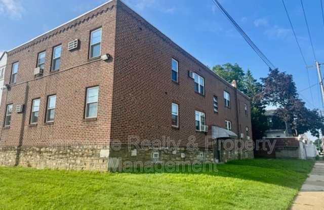 400 Unruh Avenue photos photos