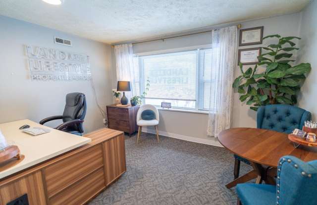 4256 Fox Hills Court photos photos