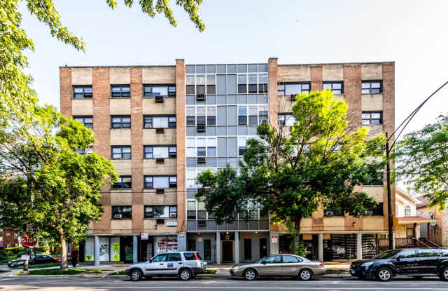 5870 W Lake St Gallery 3
