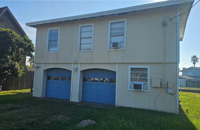402 N Sandpiper - 402 North Sandpiper, Ingleside on the Bay, TX 78362