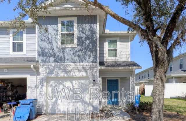 1892 Biscayne Bay Cir photos photos