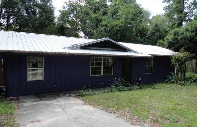 Owner lookin for a 7 month Lease only photos photos