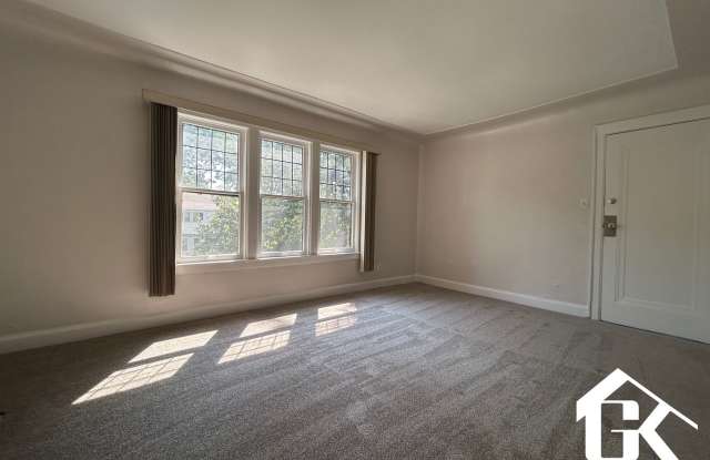 20445 Stratford Rd, Detroit, MI 48221 photos photos
