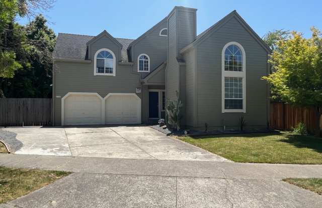 Updated Single Family Home located in Northwest Santa Rosa Home with A/C - 2134 Crosspoint Avenue, Santa Rosa, CA 95403 Updated Single Family Home located in Northwest Santa Rosa Home with A/C - 2134 Crosspoint Avenue, Santa Rosa, CA 95403