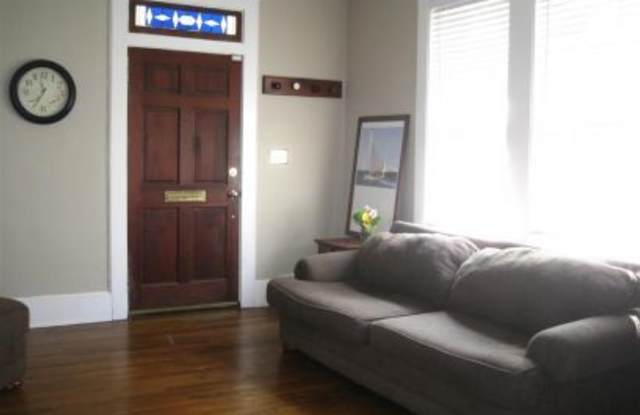2323 Gadsden Street Gallery 3