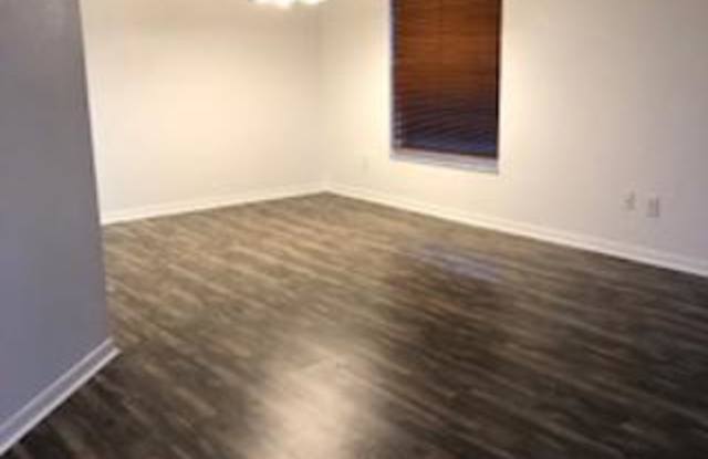 1941 Olivia Circle Gallery 3