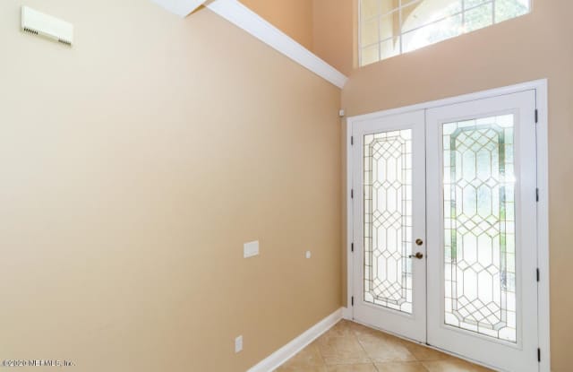 2379 W CLOVELLY LN Gallery 3