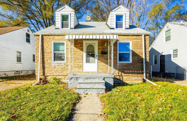 20209 Revere Street photos photos