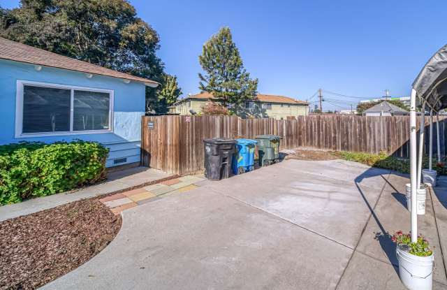 East Palo Alto Duplex for Rent - $3,000/mo photos photos