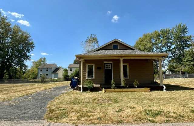 123 S Lansdowne Avenue - 123 Lansdown Avenue, Drexel, OH 45417