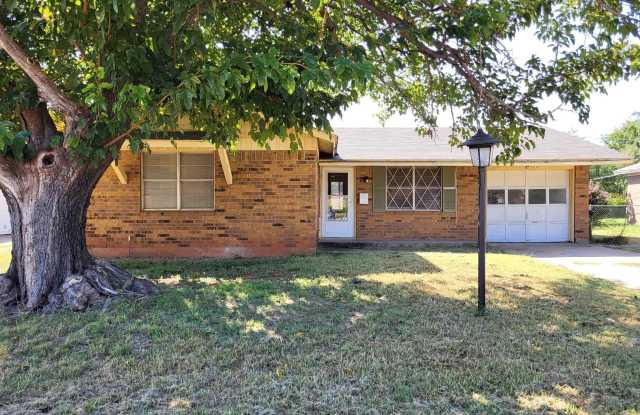 4606 TAMMY DRIVE - 4606 Tammy Drive, Wichita Falls, TX 76306