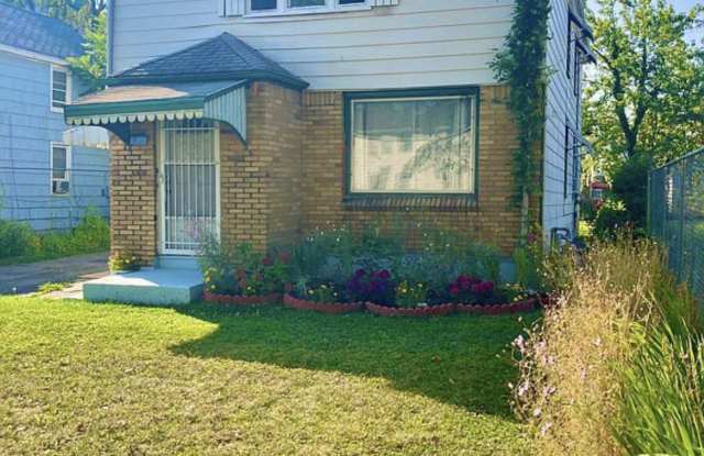 73 Oakmont Avenue Gallery 4