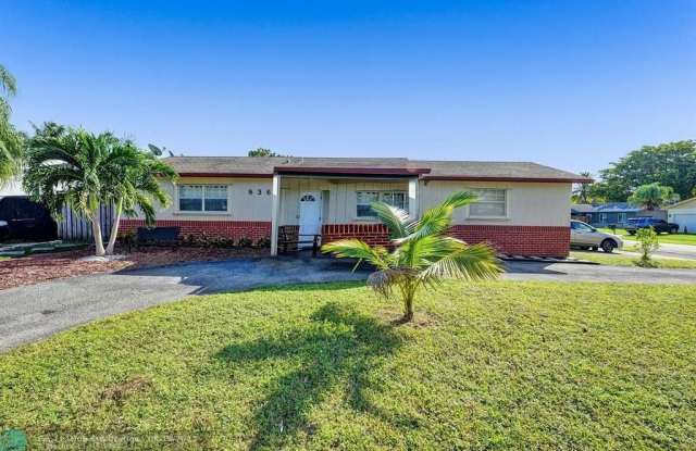8360 NW 47th St photos photos