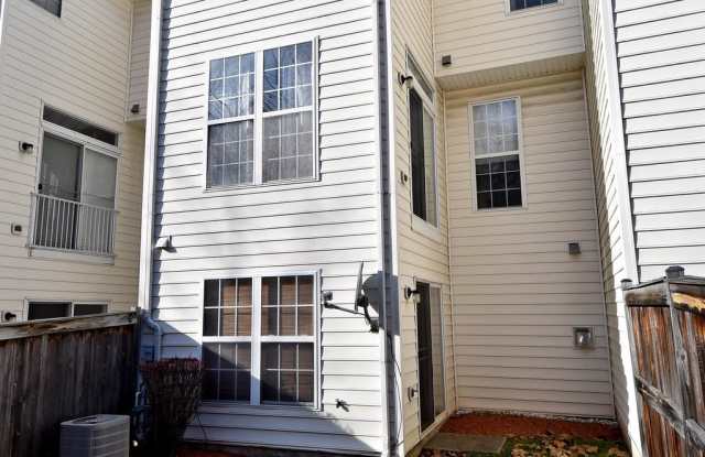 5104 GLENN DALE WOODS COURT Gallery 4