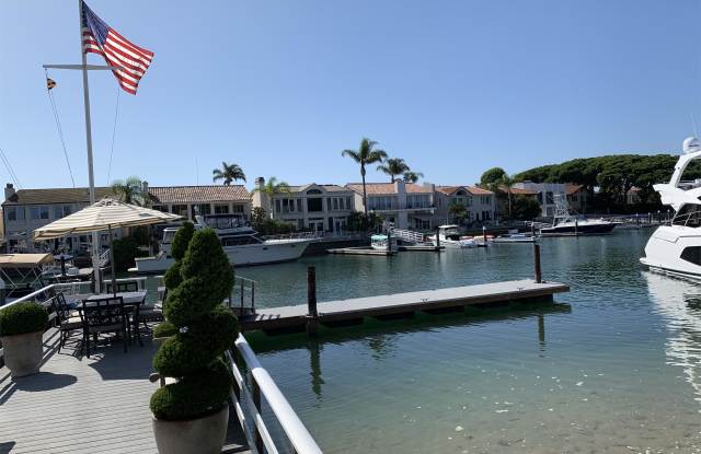 439 Harbor Island Drive Gallery 2