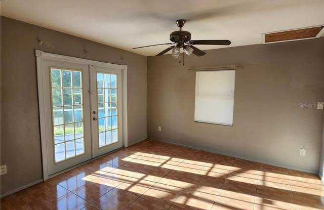 2220 BIRCHCREST BOULEVARD Gallery 4
