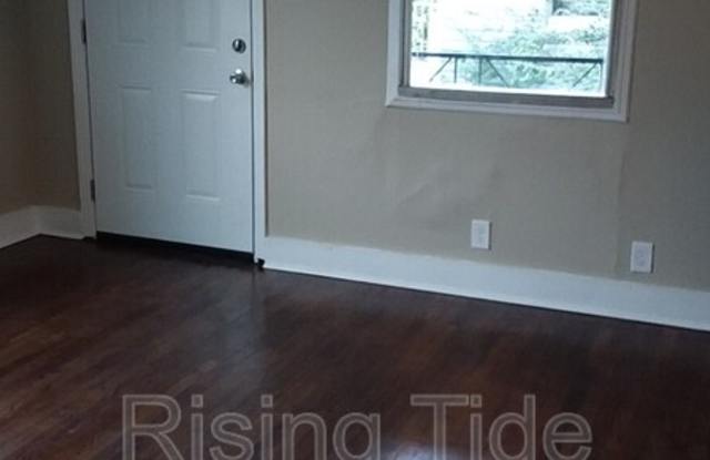 3905 39th Ct N Gallery 3