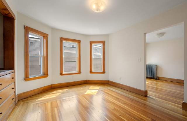 26 Chilton Street Gallery 3