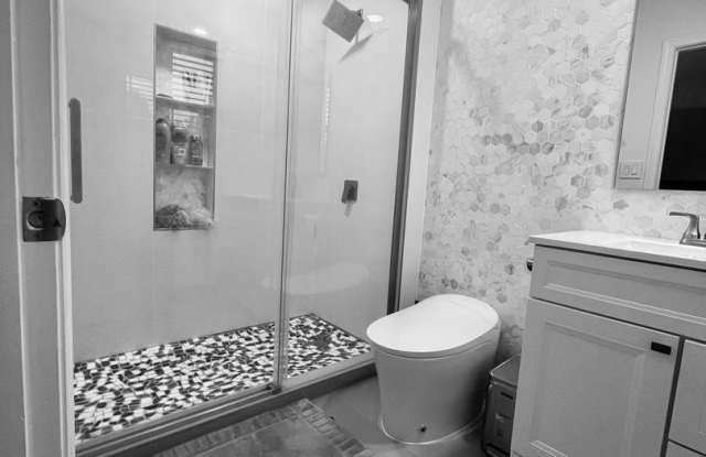 45551 LAKE HAVEN Terrace Gallery 4