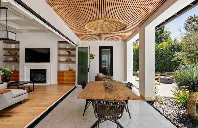 809 Sandy Court Gallery 3