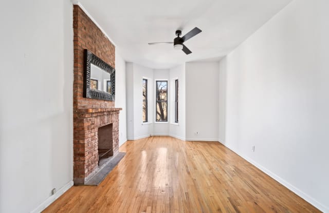 132 Saint Marks Place - 132 Saint Marks Place, Brooklyn, NY 11217