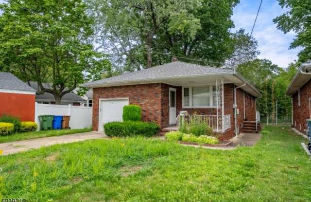 11 Princeton RoadLINDEN - 11 Princeton Road, Linden, NJ 07036