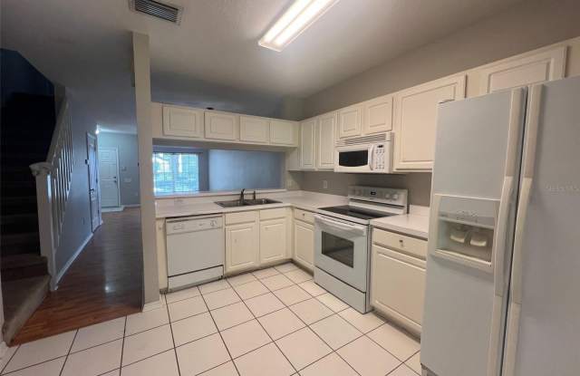 2278 LAKE WOODBERRY CIRCLE Gallery 3