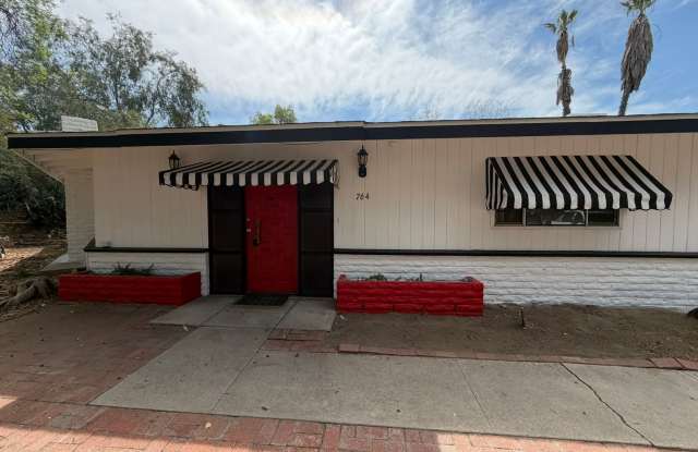 Riverside Home located near UCR Gallery 4