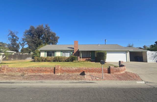 3 Br 1 Ba available Now Gallery 1