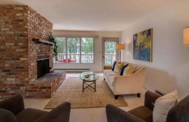 10706 Lakeside Avenue Northeast - 10706 Lakeside Avenue Northeast, Seattle, WA 98125