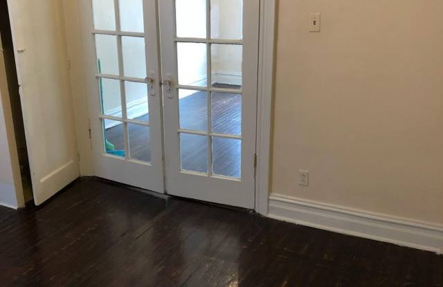 3514 30th Avenue Gallery 3
