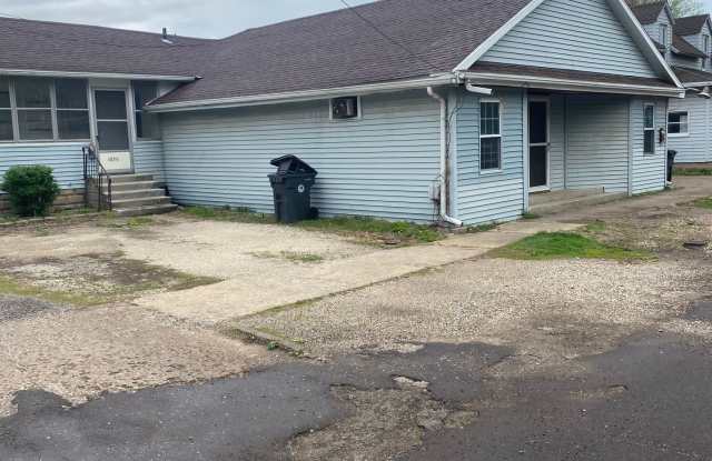 103 S 13th St photos photos