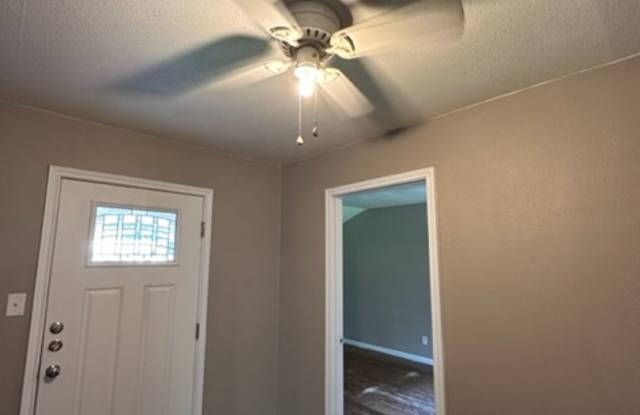 1541 Westmoreland Gallery 4