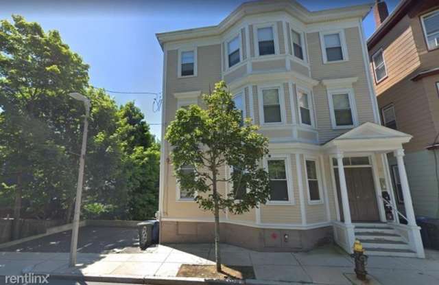 28 Fisher St 1 - 28 Fisher Ave, Boston, MA 02120