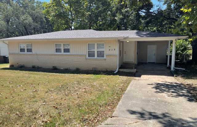 713 W. Martin Street - 713 West Martin Street, Jacksonville, AR 72076