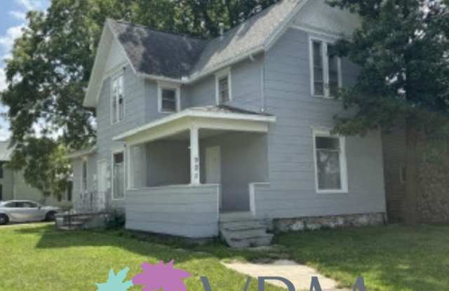901 West Beardsley Avenue - A photos photos 901 West Beardsley Avenue - A photos photos