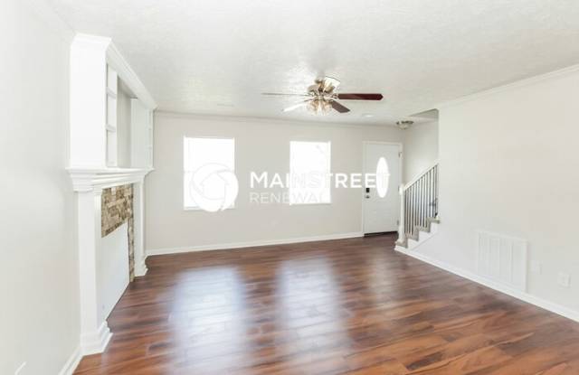 7750 Drawbridge Court Gallery 4