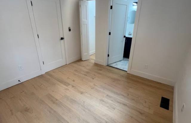 4128 Ivanhoe Avenue - 1 Gallery 4