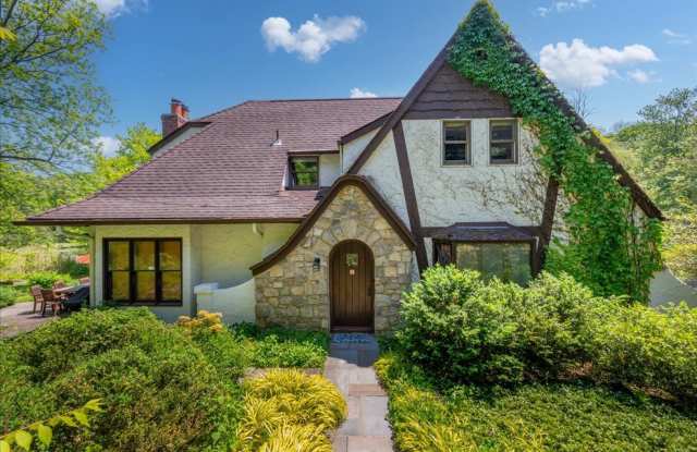 Stunning Updated Home with Private Pond Views in Chappaqua photos photos