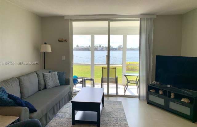 3010 Marcos Dr photos photos